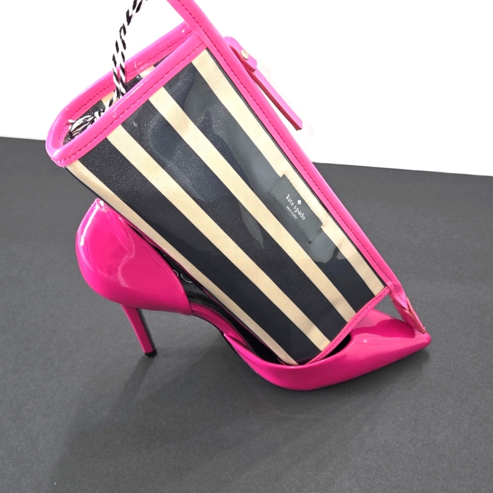 New Kate Spade New York Make-up Toiletry Cosmetic Bag Pink, Black/Beige Stripes